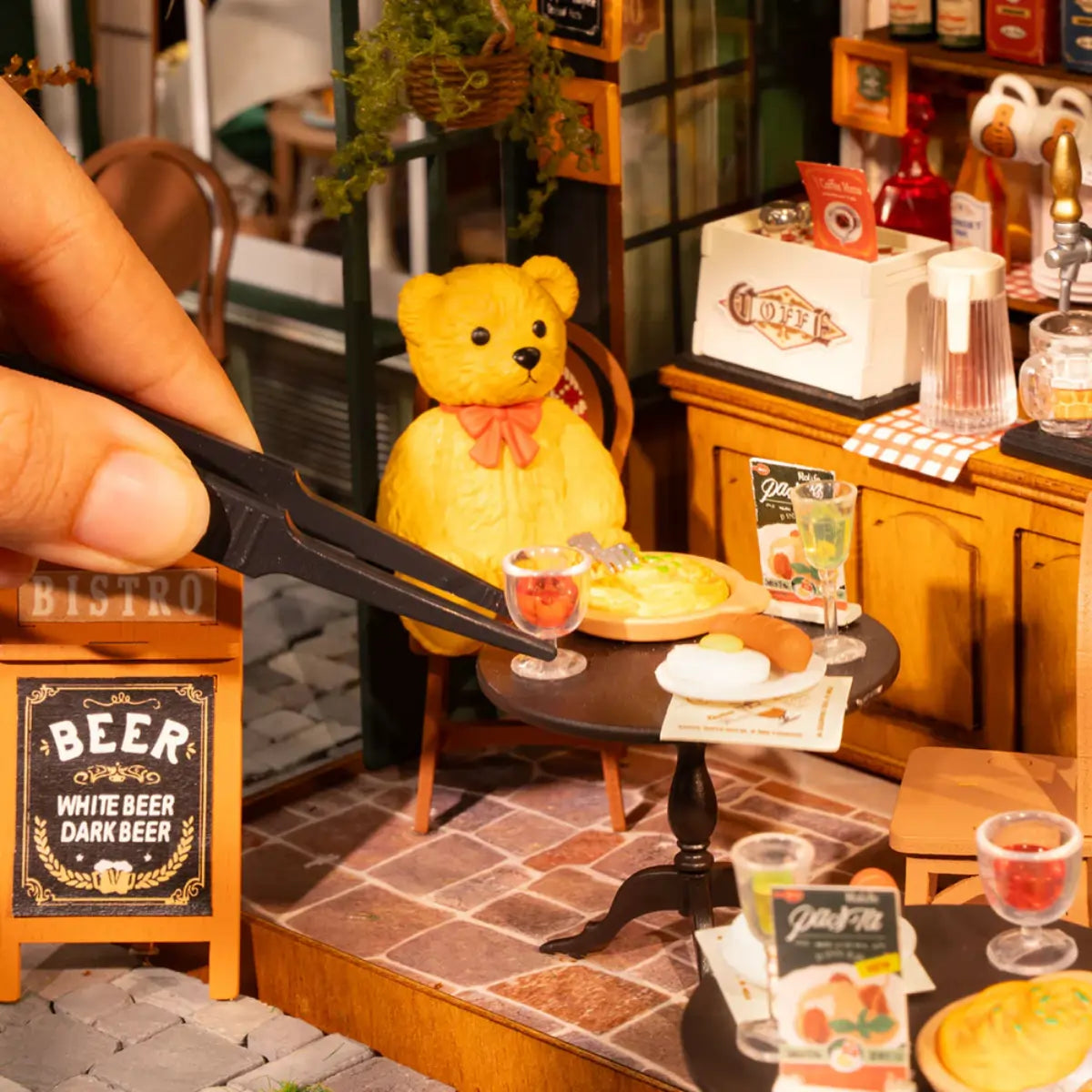 Tipsy Restaurant DIY Miniature House Kit