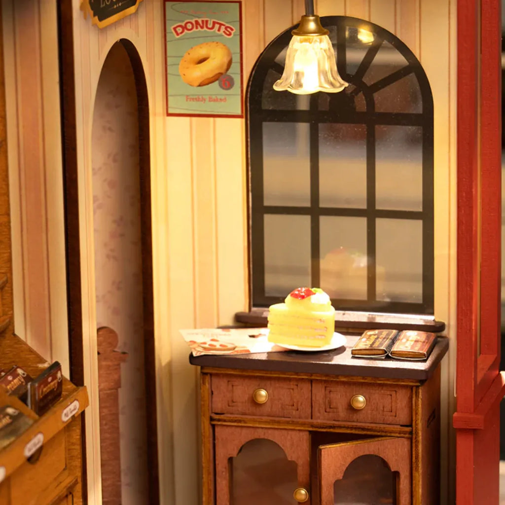 Honey Dessert Talk DIY Miniature House Kit