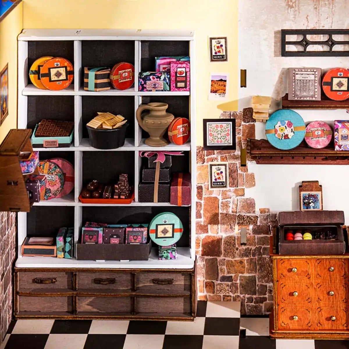 Henry's Chocolate DIY Miniature House Kit