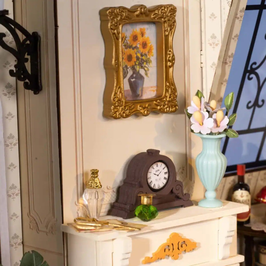 Catherine's Living Room DIY Miniature House Kit