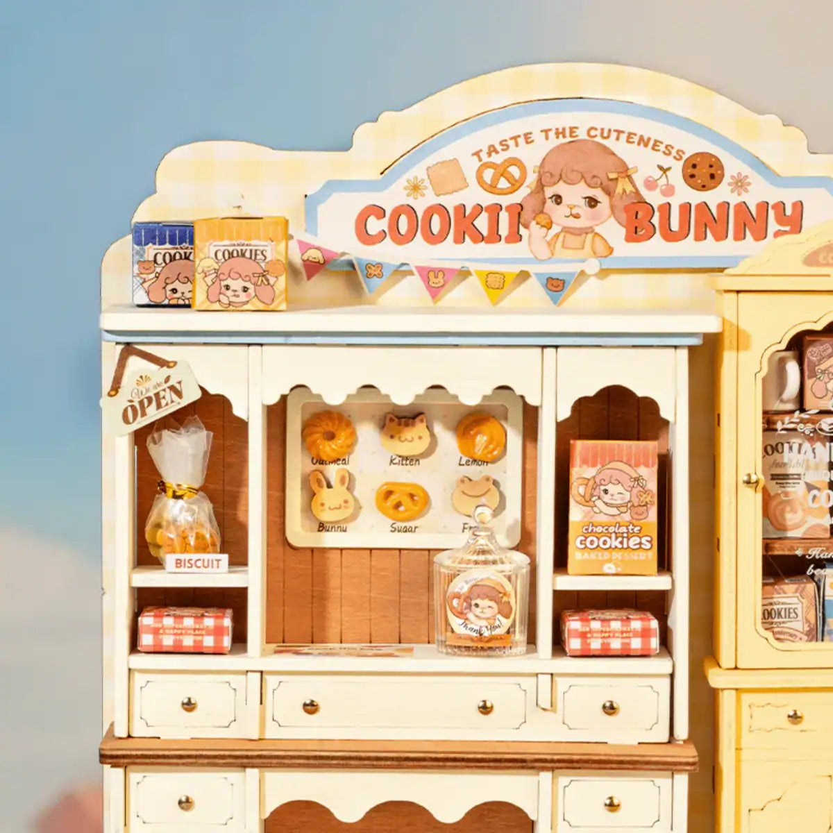 Cookii Bunny's Cookie Shop DIY Miniature House Kit