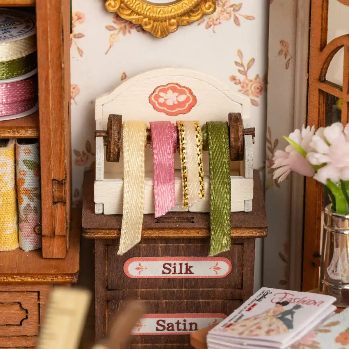 Elsa's Tailoring DIY Miniature House Kit