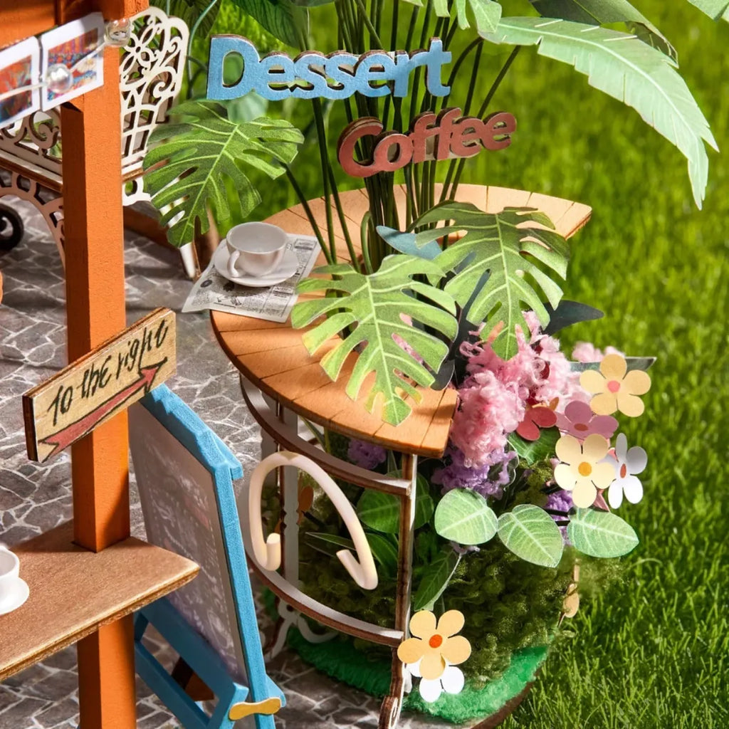 Leafree Café DIY Miniature House Kit
