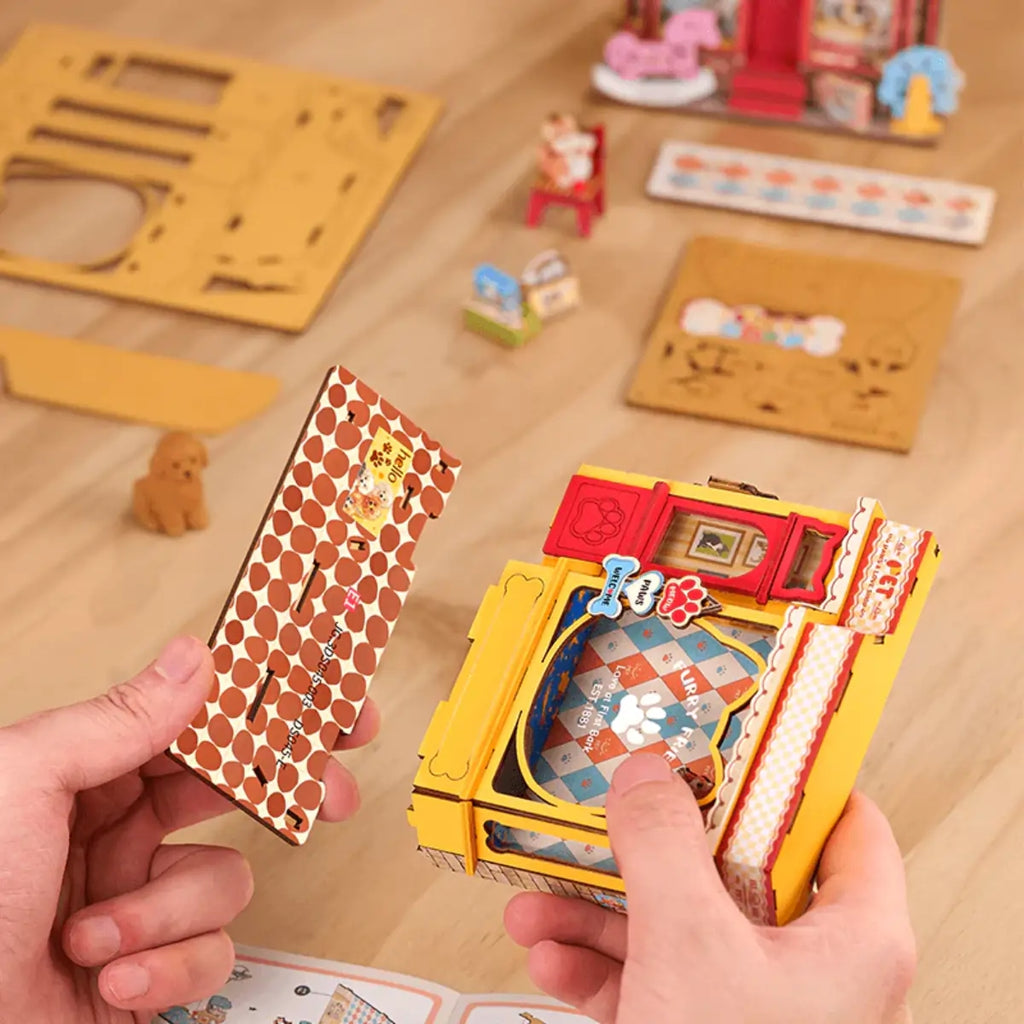 Pawfect Pet Shop DIY Miniature House Kit