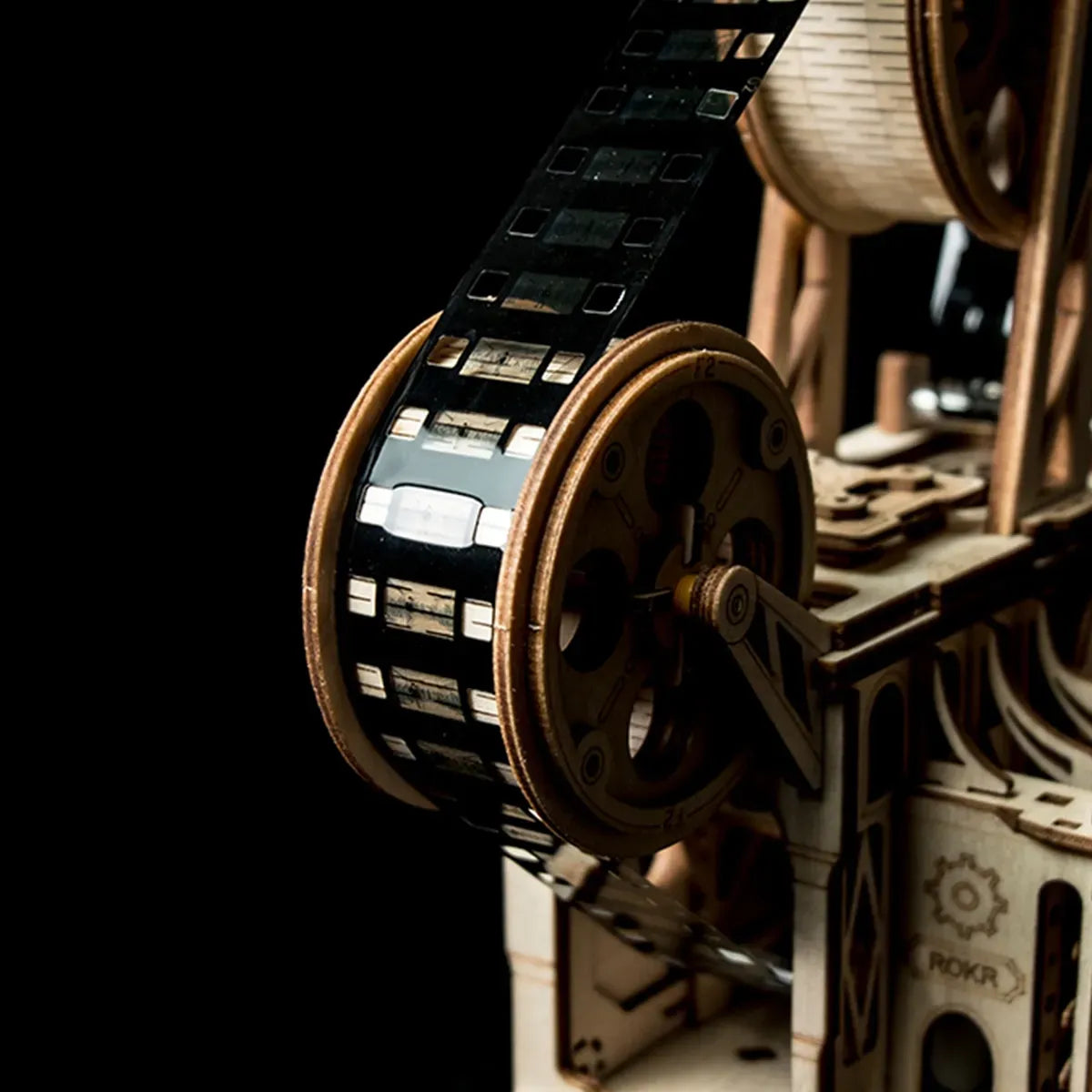 Vitascope Movie Projector Mechanical 3D Wooden Puzzle
