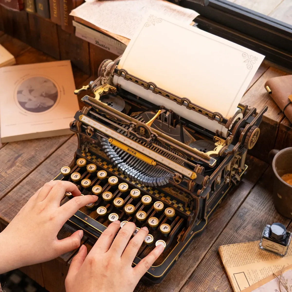 Mechanical Typewriter (Classic Version) 3D Wooden Puzzle