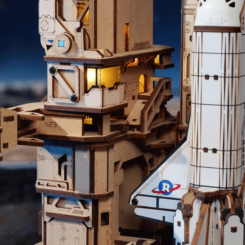 Space Shuttle Mechanical 3D Wooden Puzzle