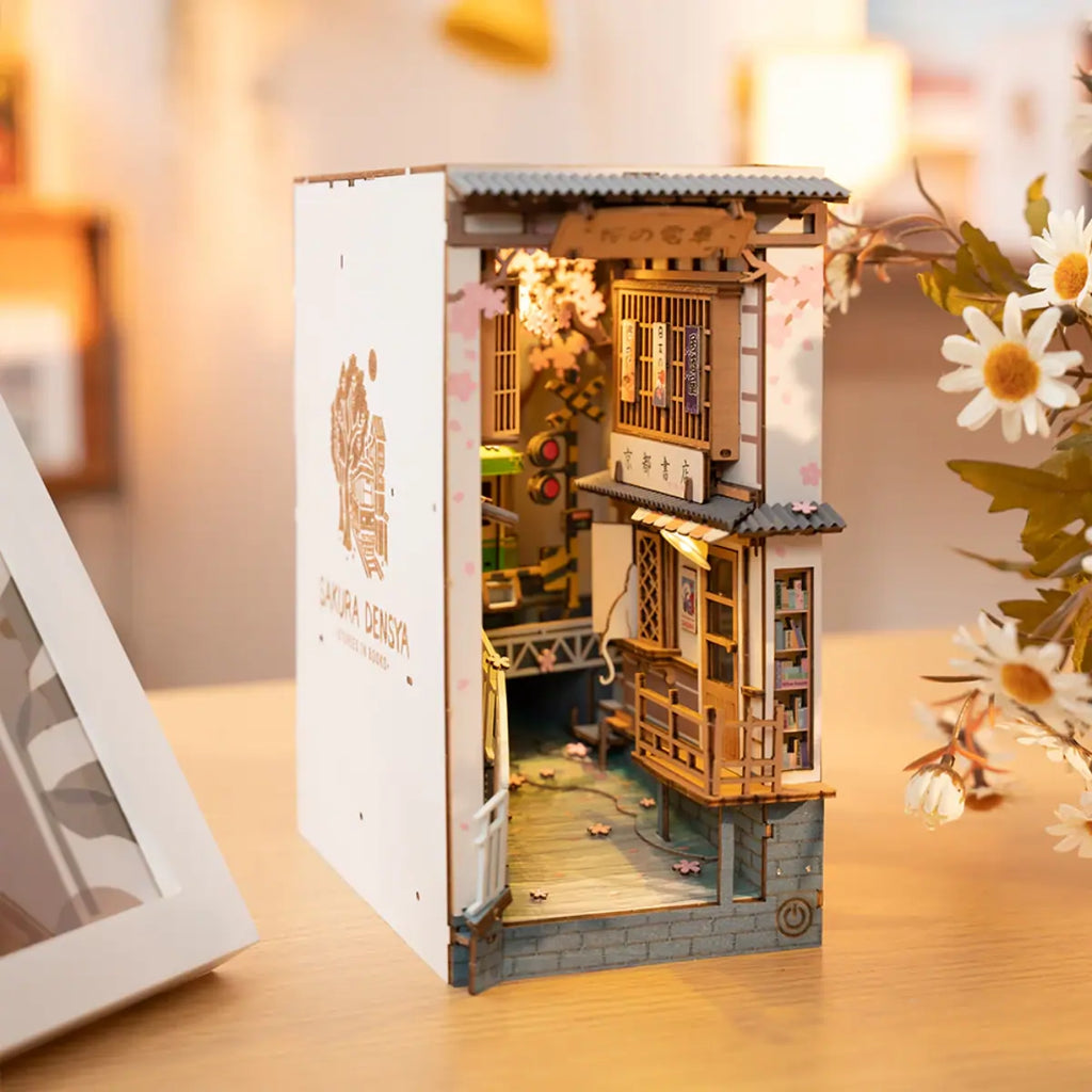 Sakura Densya DIY Book Nook Kit
