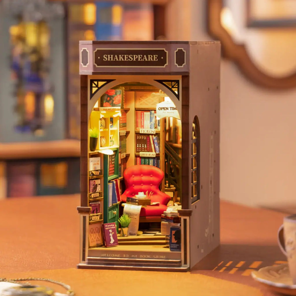 Bookstore DIY Book Nook Kit
