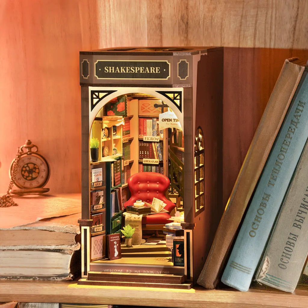 Bookstore DIY Book Nook Kit
