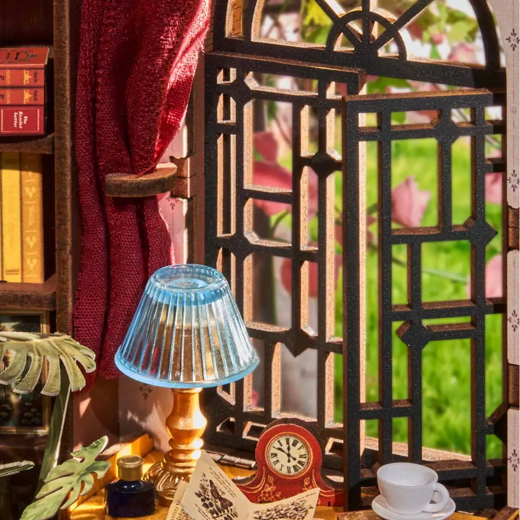 Silent Corner Study DIY Book Nook Kit