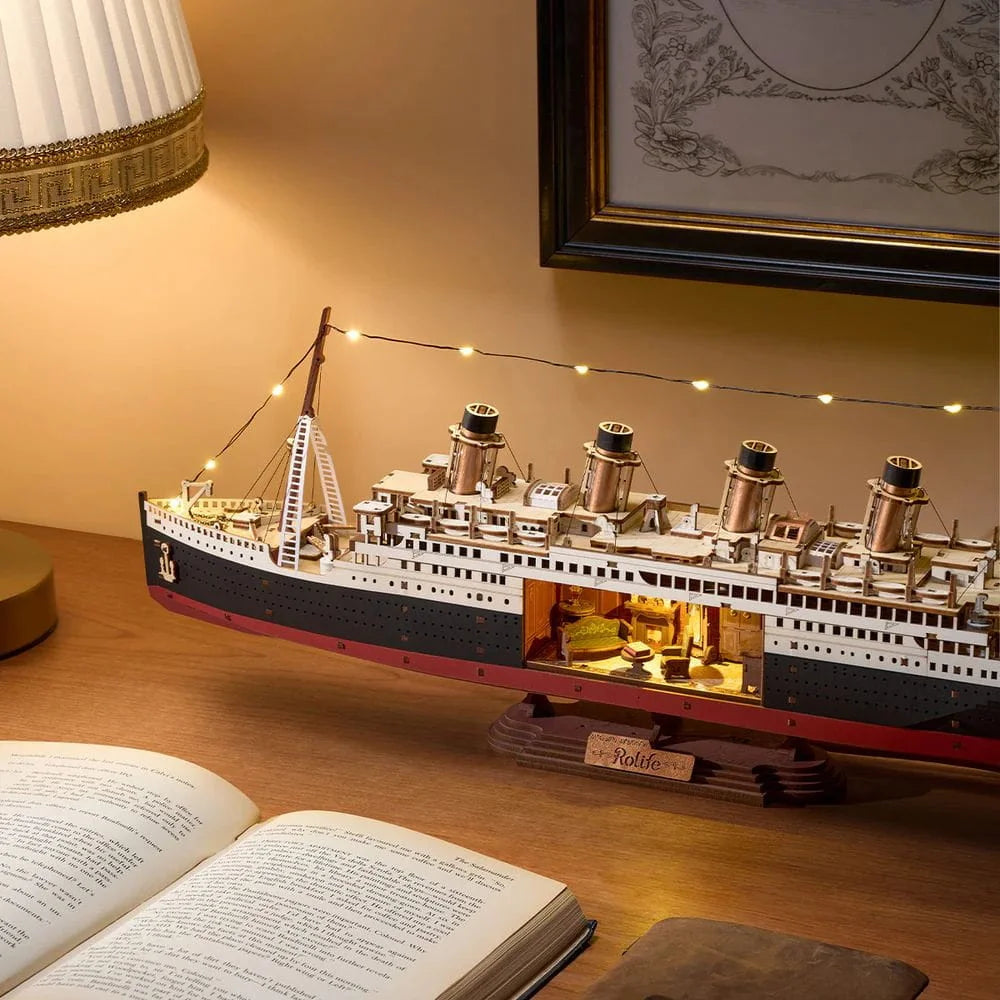1912 Eternal Atlantic Voyager 3D Wooden Puzzle