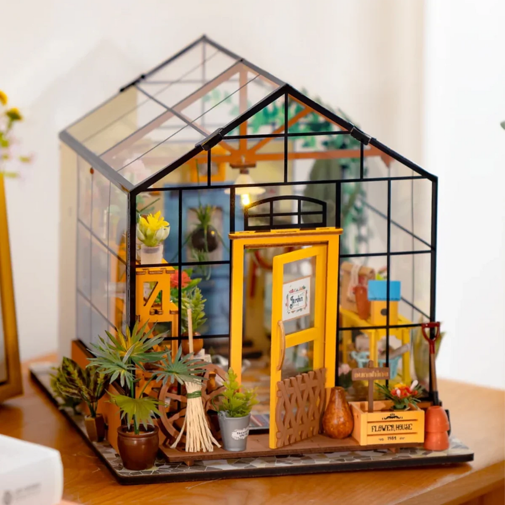 Cathy's Flower House DIY Miniature House Kit